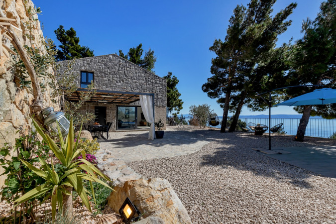 Exterior and surroundings, Villa Eaglestone Makarska