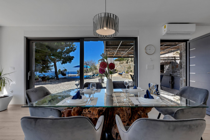 Interior photo gallery, Villa Eaglestone Makarska
