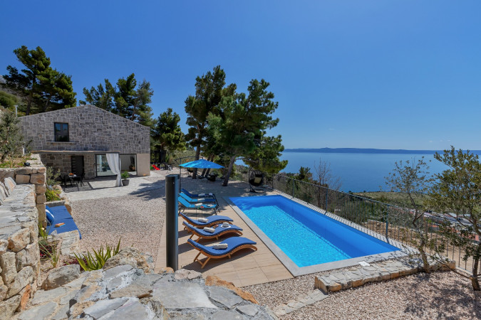 Exterior and surroundings, Villa Eaglestone Makarska